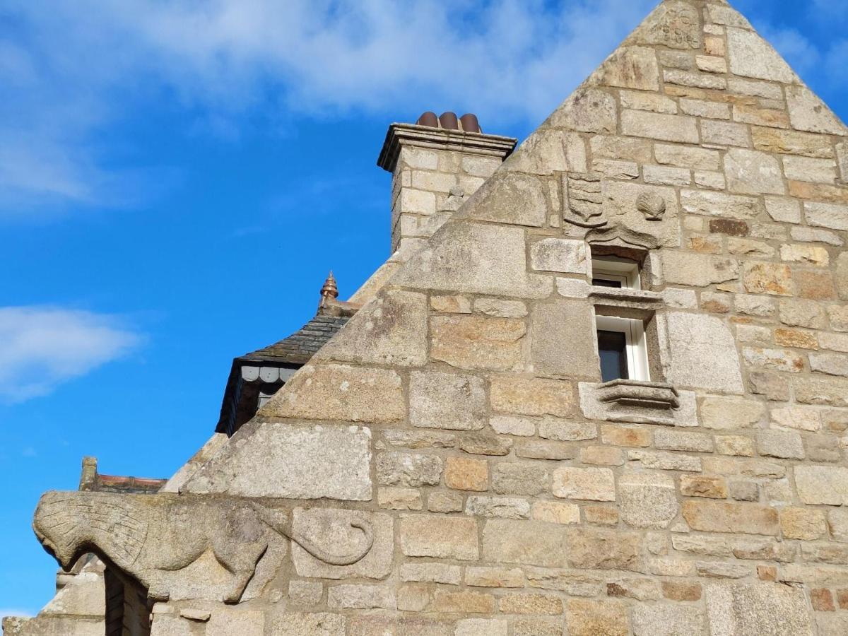 圣波勒-德莱昂Breton Granite Stone House With Fantastic Sea Views别墅 外观 照片
