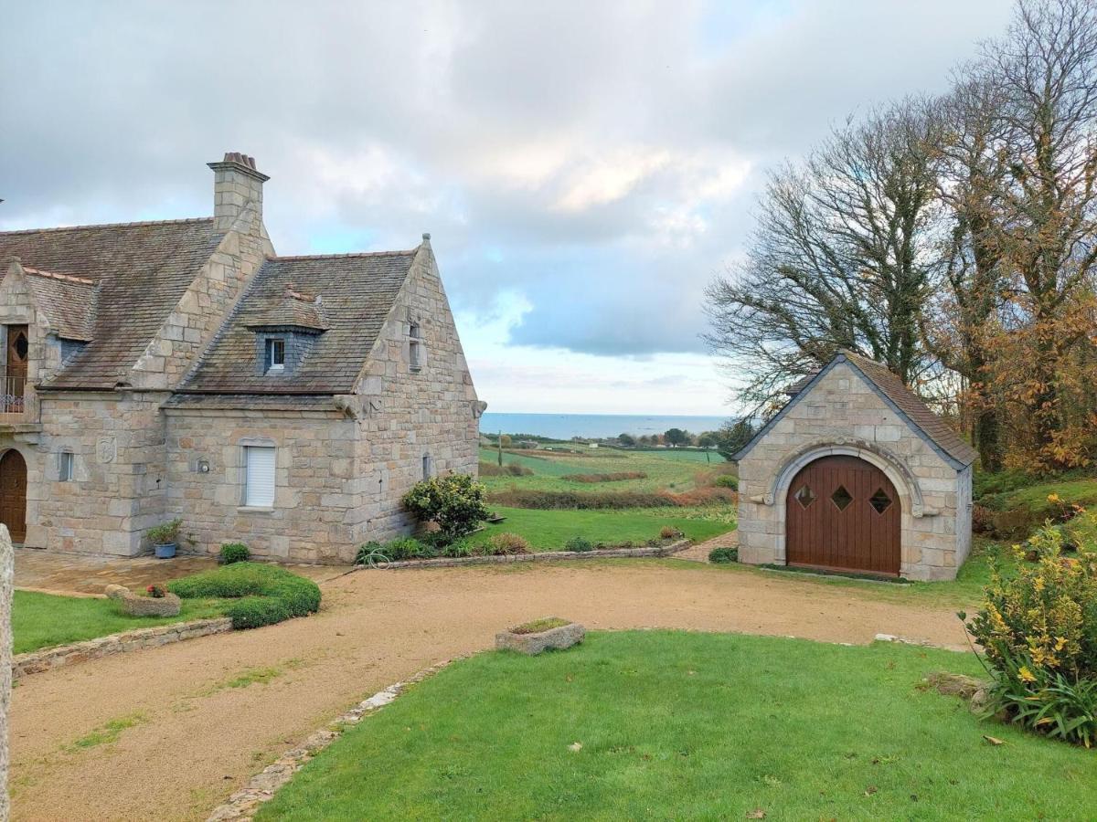 圣波勒-德莱昂Breton Granite Stone House With Fantastic Sea Views别墅 外观 照片