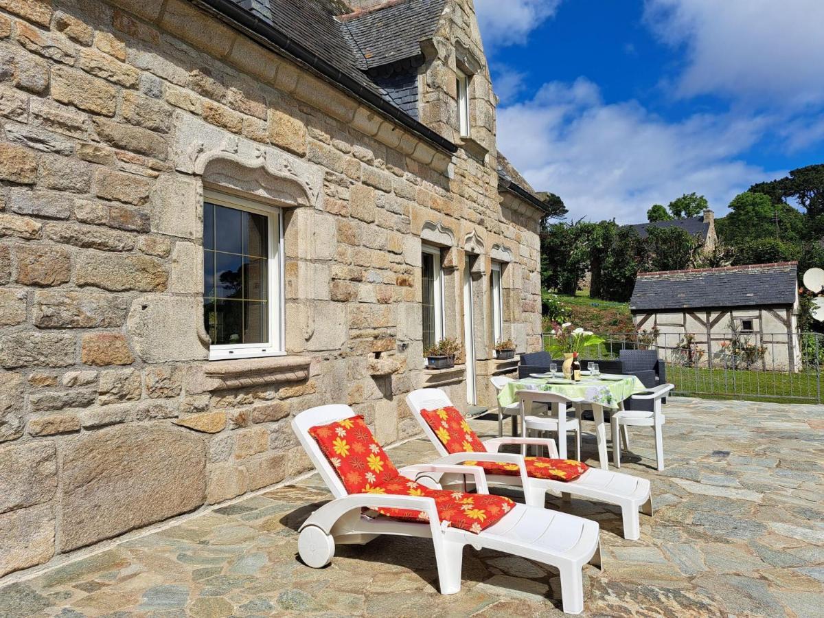 圣波勒-德莱昂Breton Granite Stone House With Fantastic Sea Views别墅 外观 照片