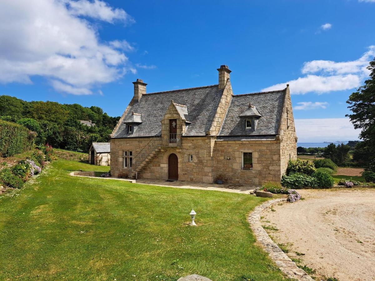 圣波勒-德莱昂Breton Granite Stone House With Fantastic Sea Views别墅 外观 照片